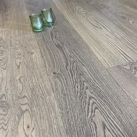 Ek Kvist Borstat Antikgrå klar mattlack 260mm<br/ > Masterfloor Herregaardsplank Topklik